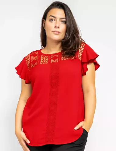 Blouse Rouge Femme – Détails Dentelle & Manches Volantées
